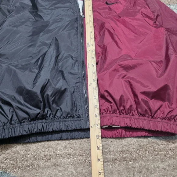 Nike Men’s Windbreaker Jacket Burgundy & Black Half-Zip Logo Size Large Vintage